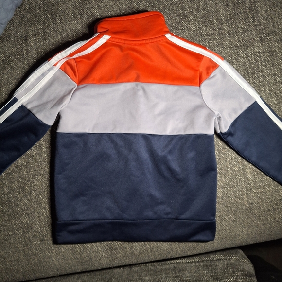 Levi's Kids Gray Hoodie with Red Lining - Picture 5 of 5